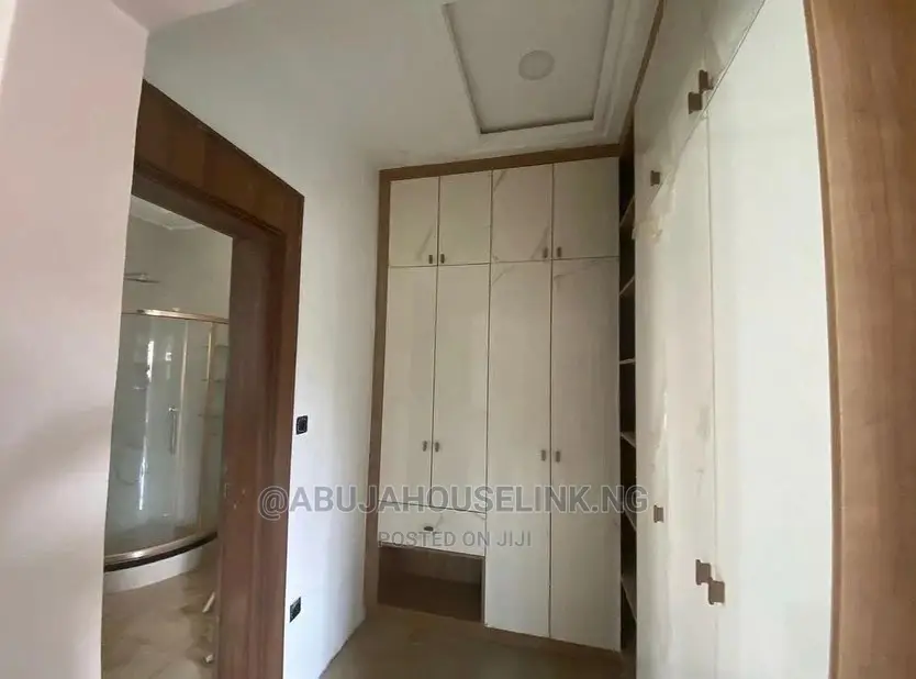 Furnished 4bdrm Duplex in Katampe Extension for sale