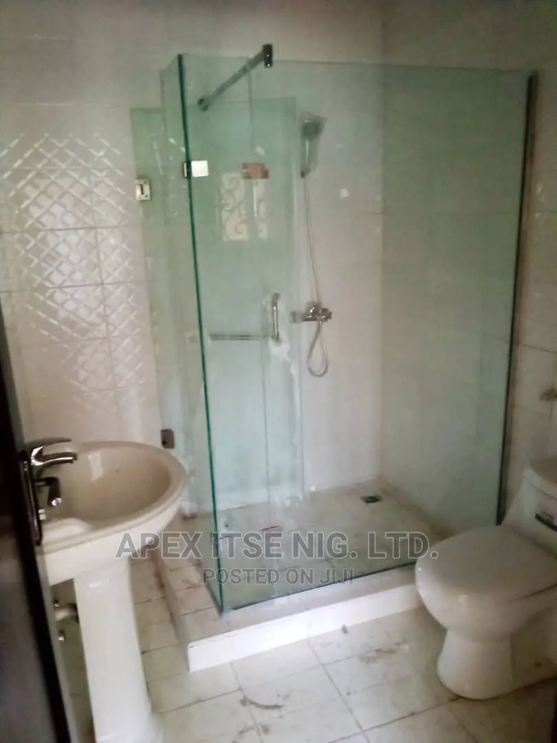 Shower Cubicle 10mm Glass