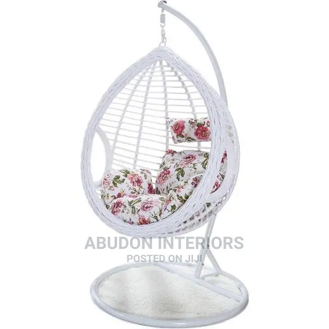 White Hanging Indoor / Outdoor Swing Chair.