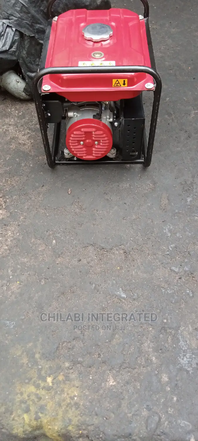 3 Weeks Old Almost New 1.3kva Itec 1600 Avr Medium Generator