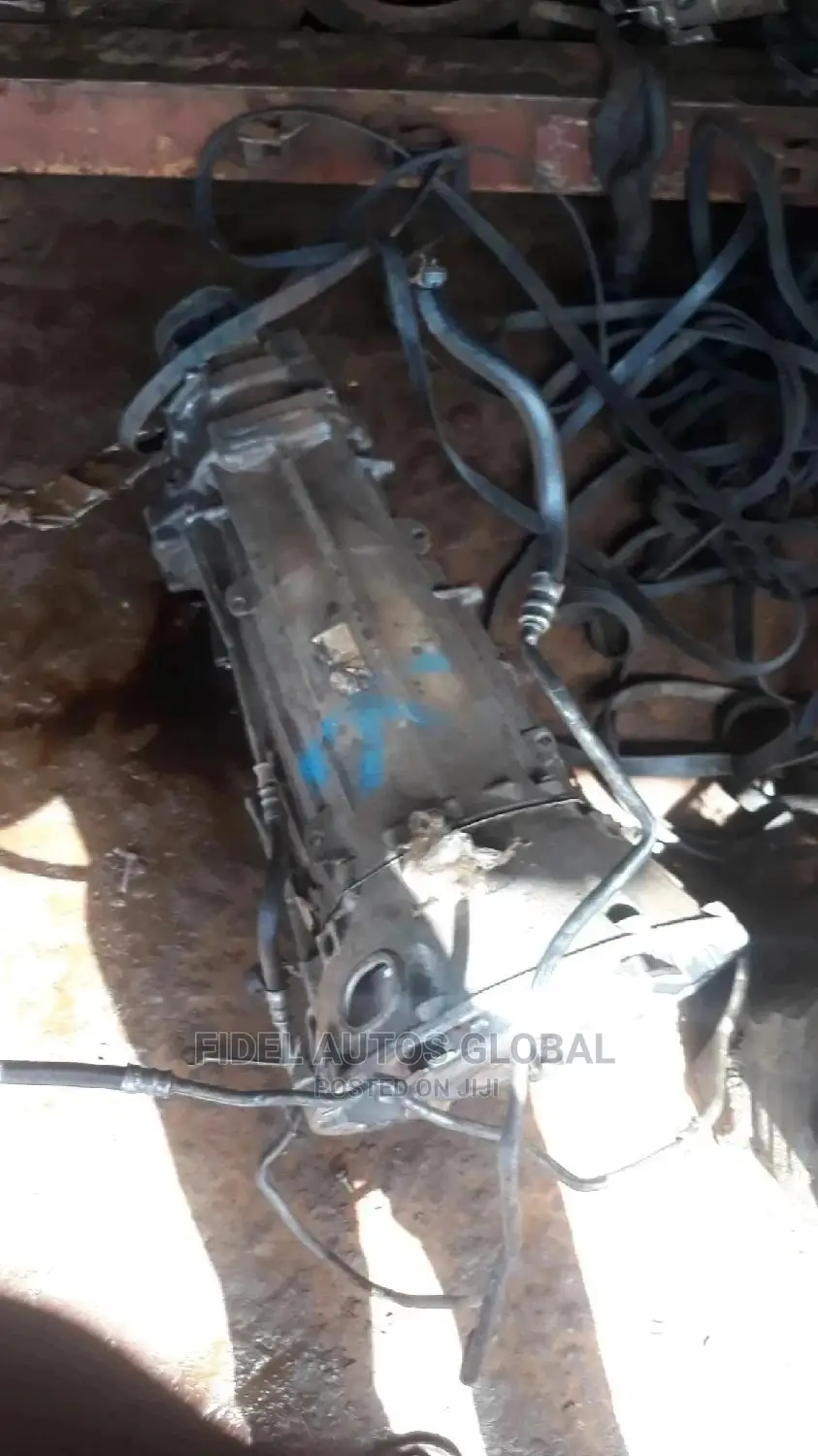 Quality Follow Come Mercedes-Benz Gearbox and Full Engine.