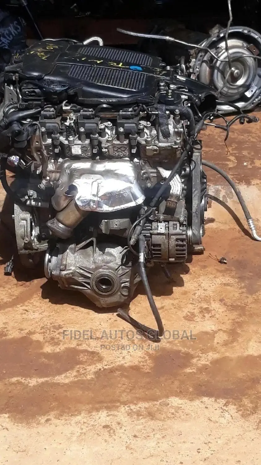 Quality Follow Come Mercedes-Benz Gearbox and Full Engine.
