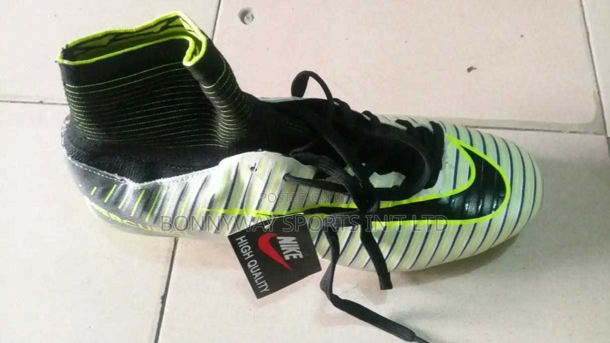 Nike Ankle Soccer Boot Size 45 Nd 44,43,42,41