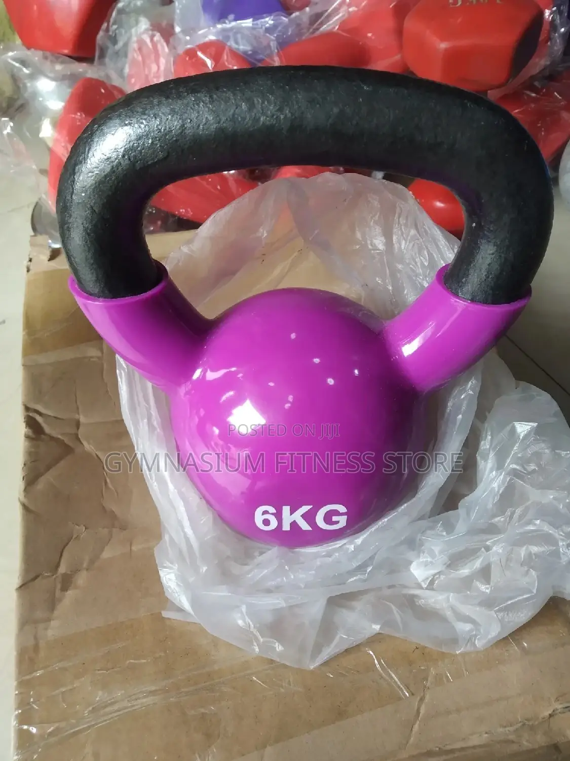 Piece of 6kg Kettlebell Hive