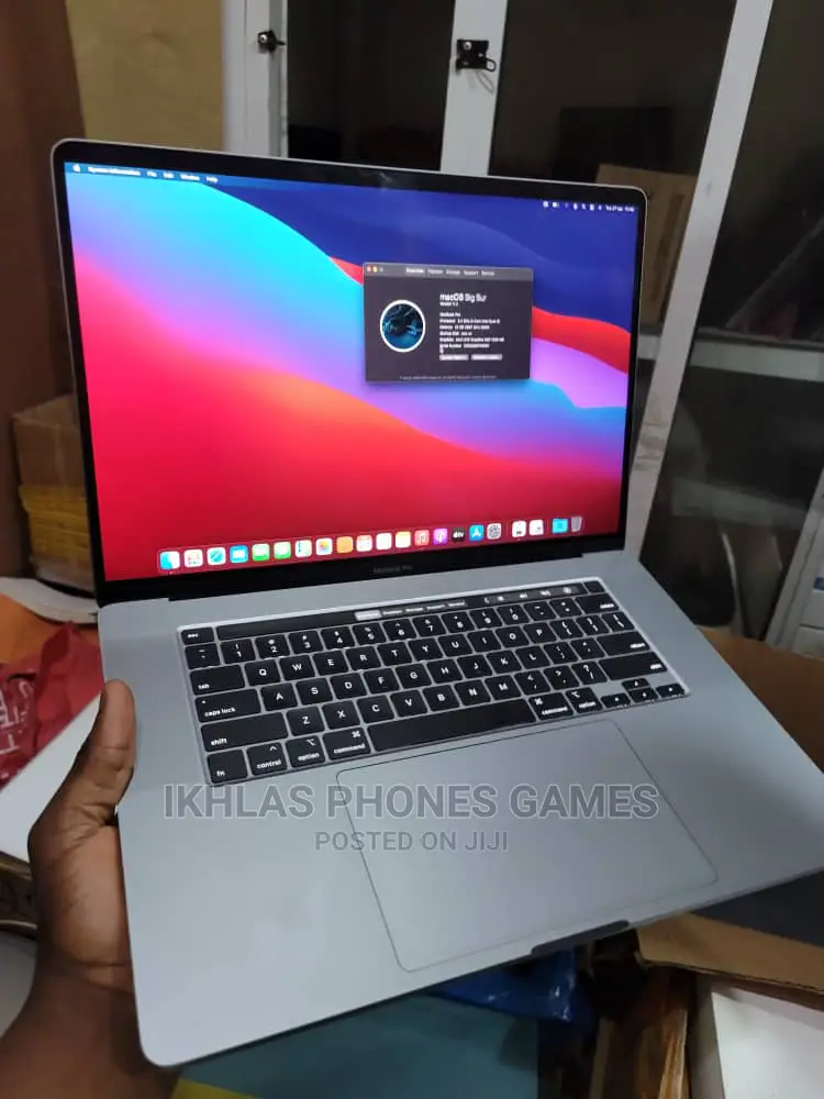 Laptop Apple MacBook Pro 32GB Intel Core I9 2T