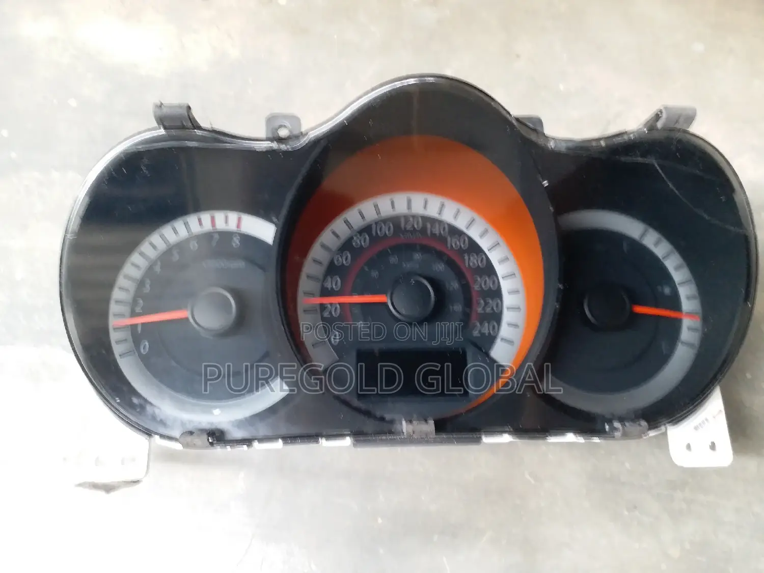 Speedometer Clock for All Vehicles Available Here