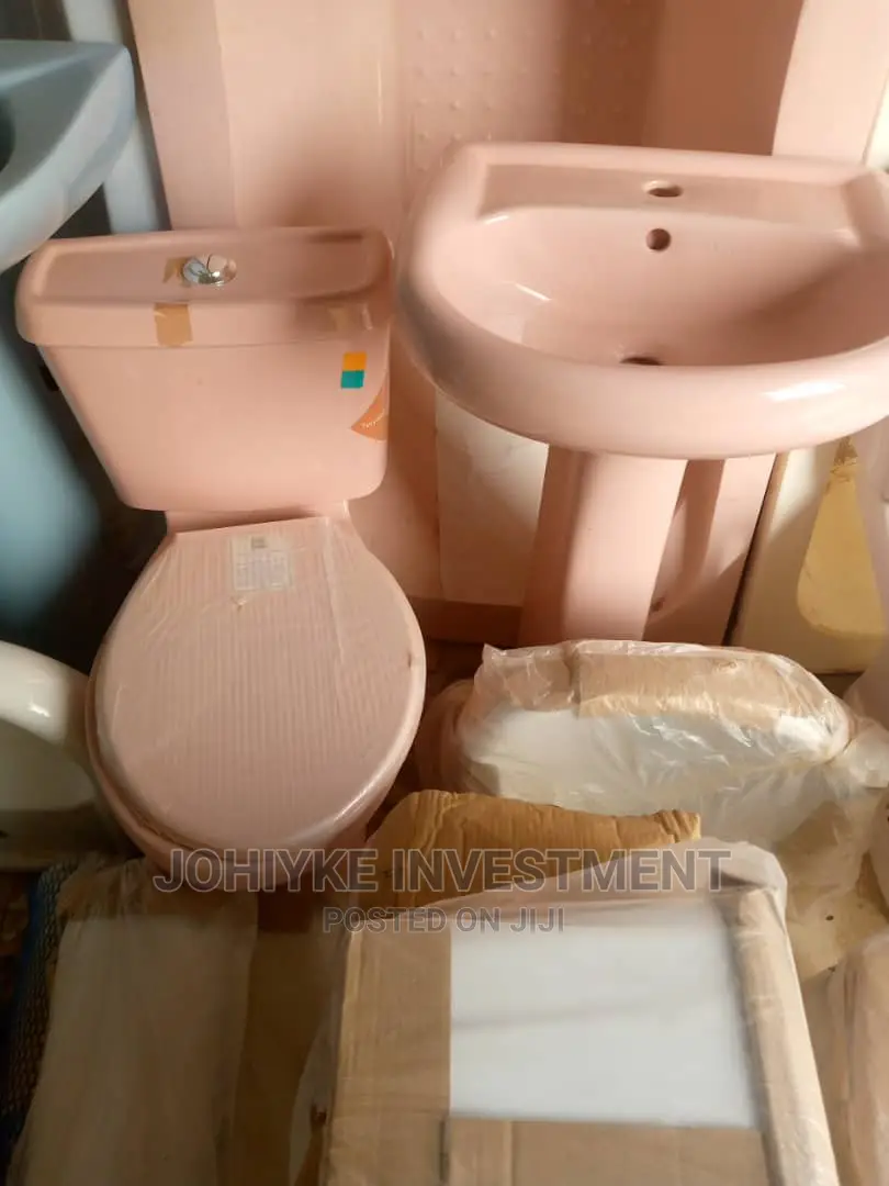 Pink Twyford Toilet Seat Very Affordable