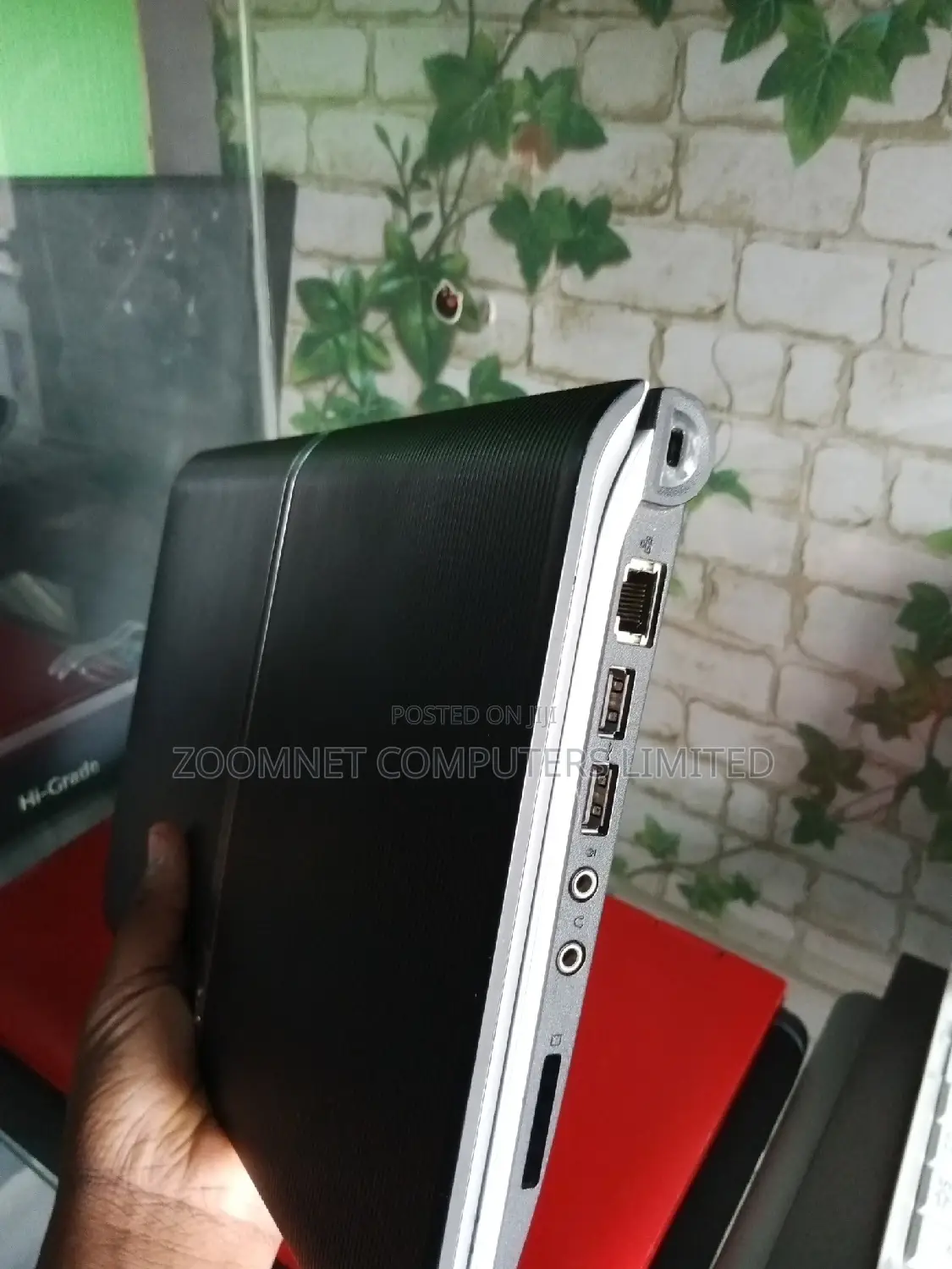Laptop LG Gram 13.3 2GB Intel HDD 160GB