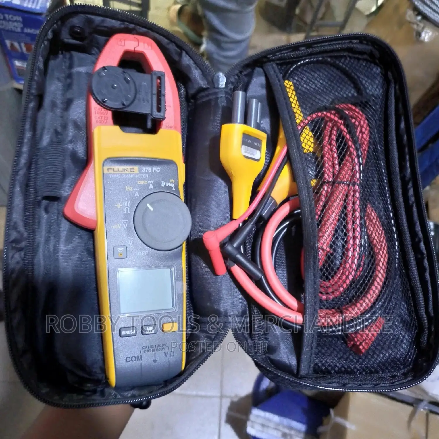 Fluke 376 FC AC/DC Clamp Meter