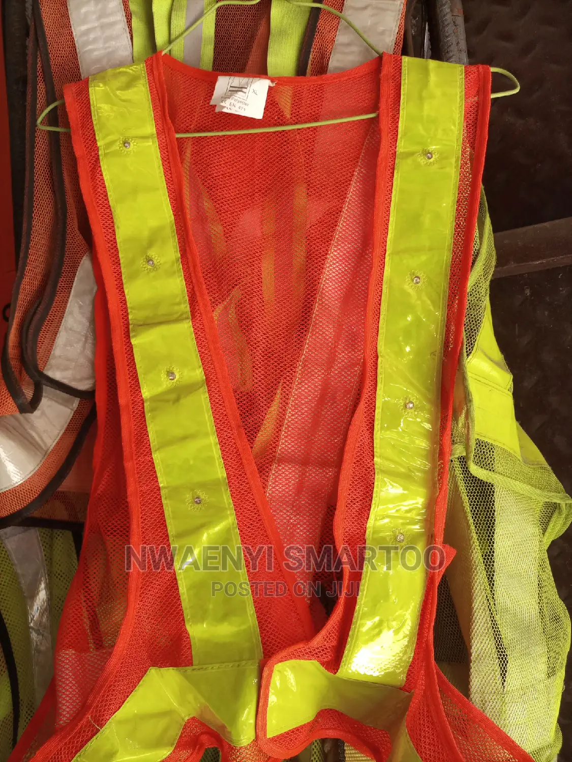 Reflective Vest With Light