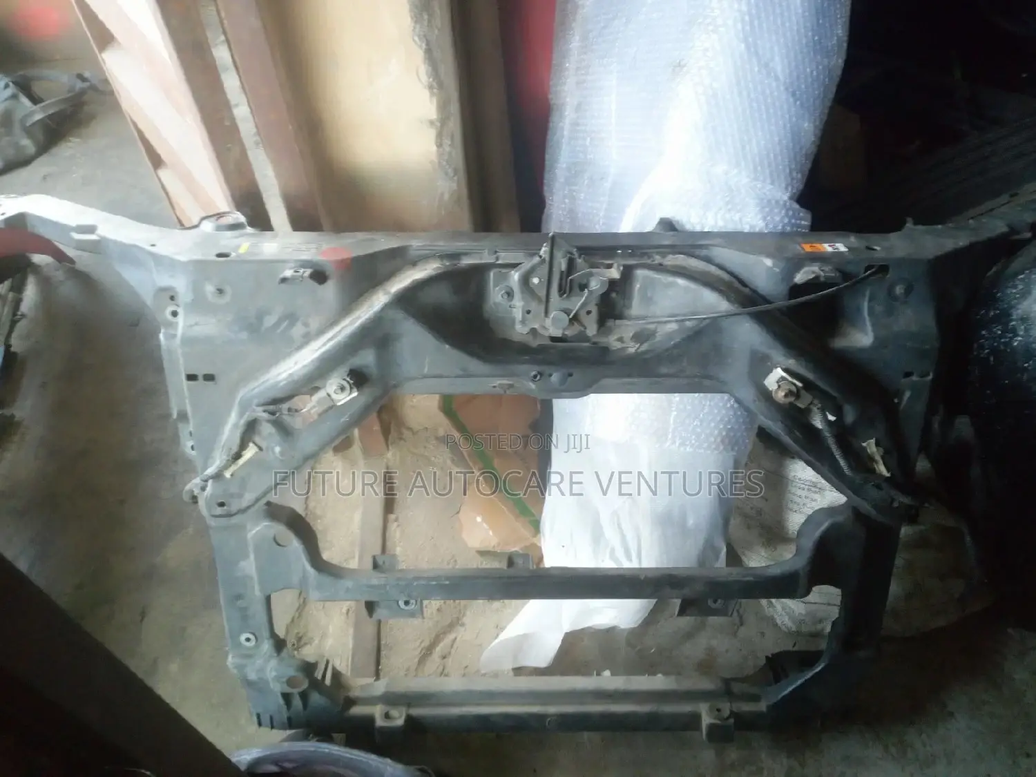 Radiator Seating or Front Cut for Edge 2008