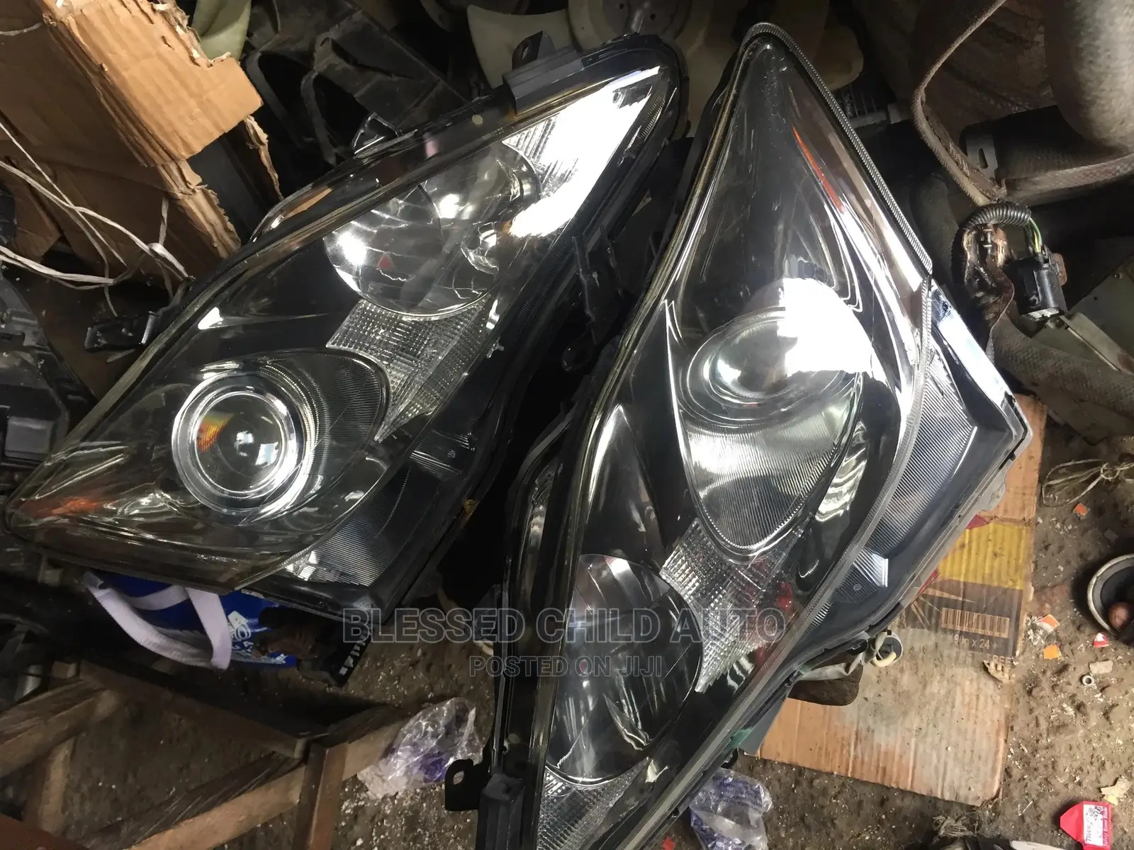 Set Head Lamp Lexus IS 250 2008 Non Charger