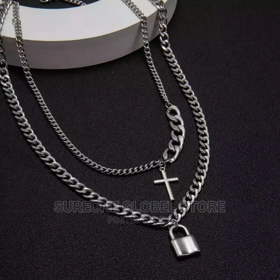 Women/Men Punk Choker Necklaces on Neck 2020