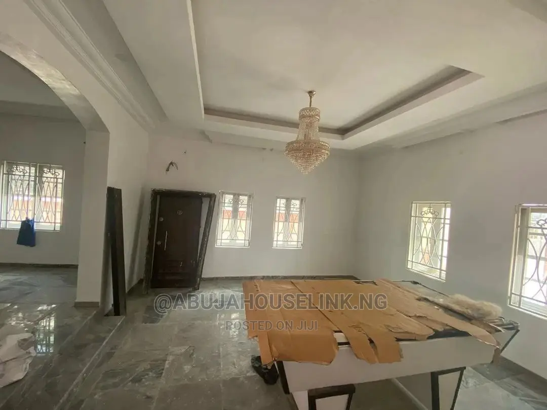Furnished 5bdrm Duplex in Efab Metropolis, Gwarinpa for sale