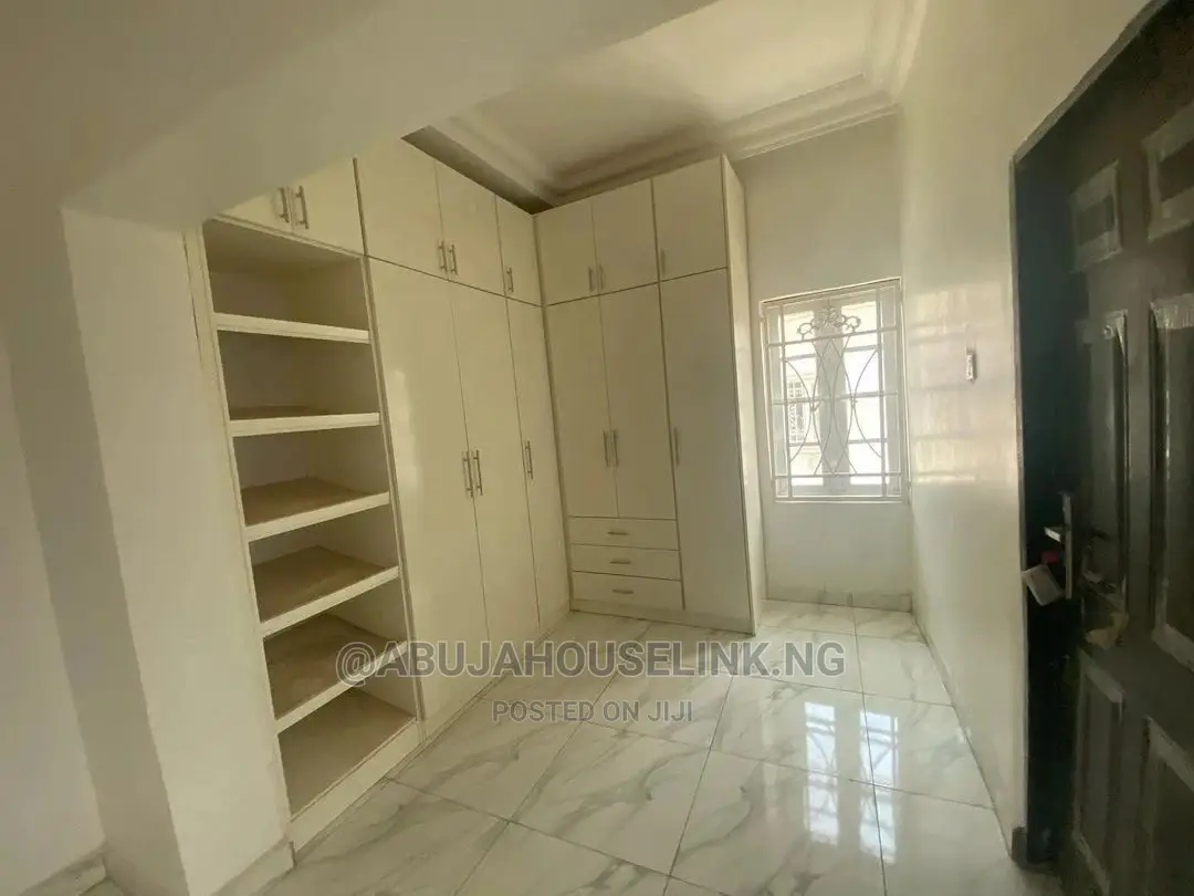 Furnished 5bdrm Duplex in Efab Metropolis, Gwarinpa for sale