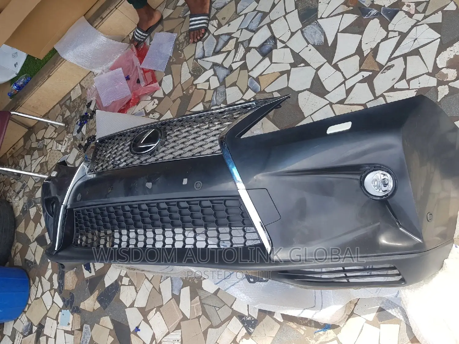 Complete Front Bumper for Lexus Rx350 2015 Sports Edition