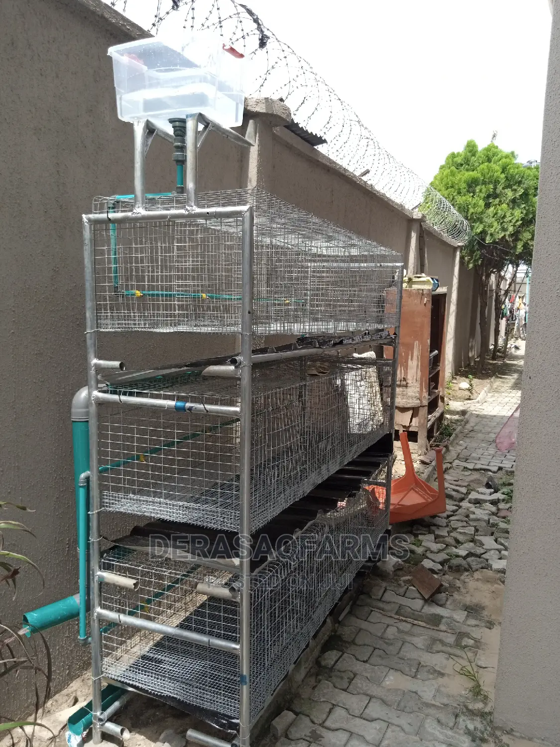 Rabbit Cage With Full Galvanized Wire Net