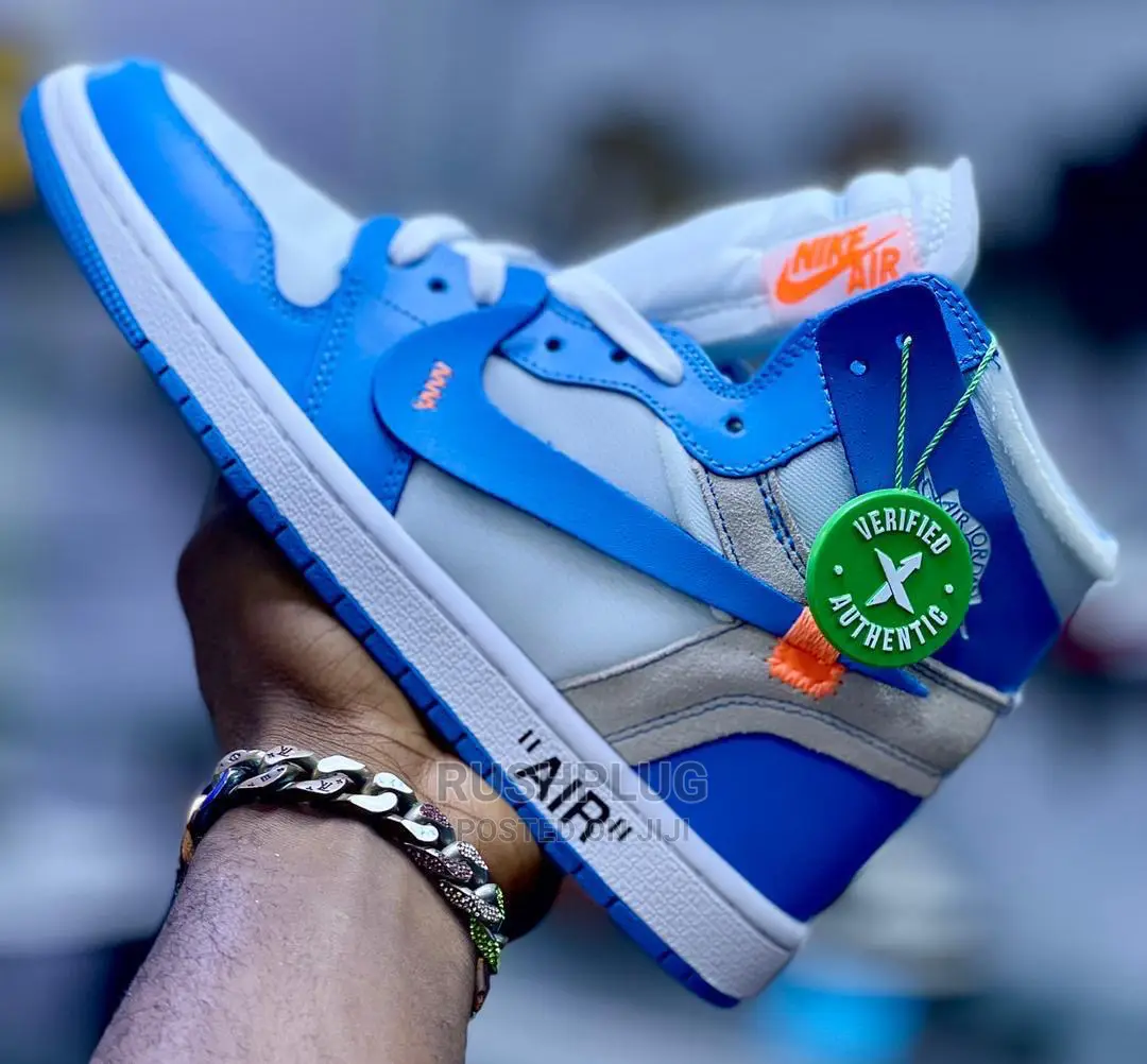 OFF__WHITE X AIR JORDAN 1 High Retro UNC “ University Blue”