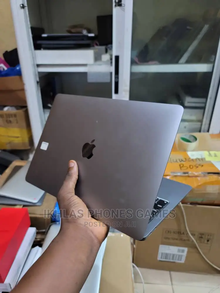 Laptop Apple MacBook Air 2020 8GB Intel 256GB