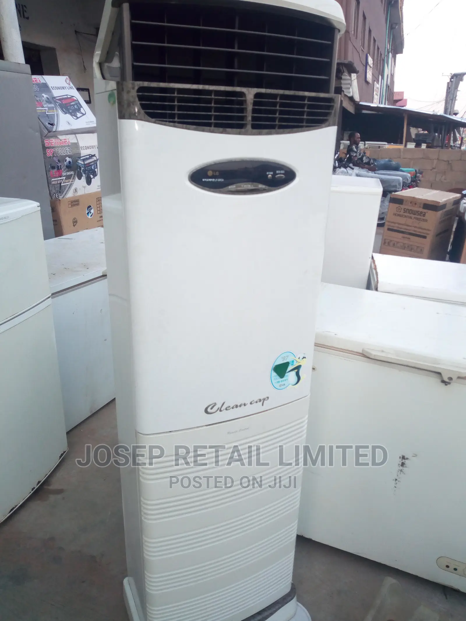 LG Beautiful Standing AC 3HP With 1 Years Warranty