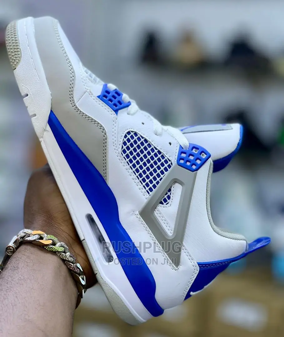 Air Jordan IV Retro ‘ Military Blue ‘*