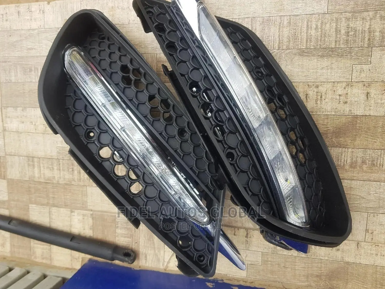Mercedes Benz W204 08-11 C300 Sport Amg Fog Lights Led