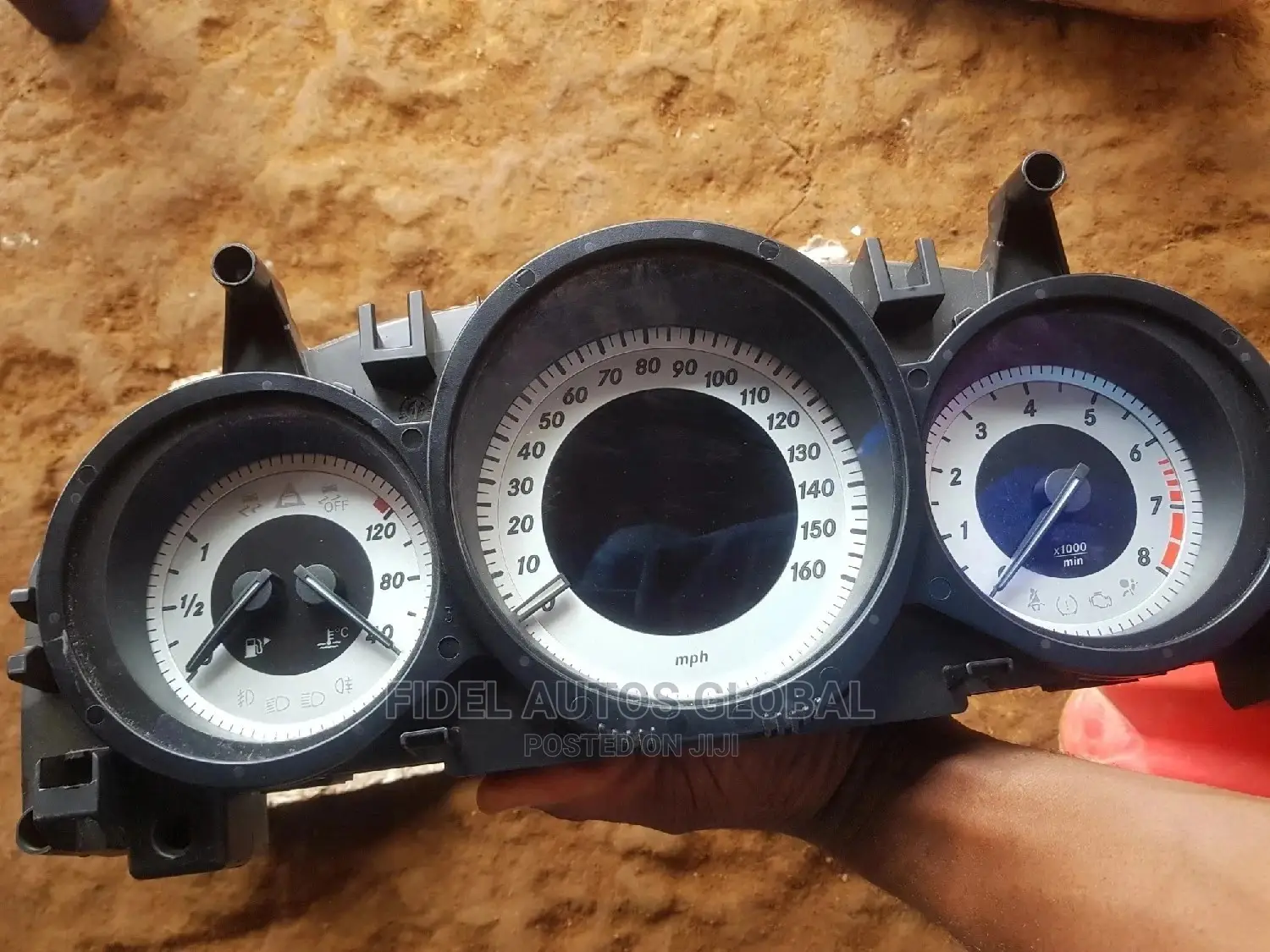 Mercedes C250 C300 C350 Instrument Speedometer Cluster