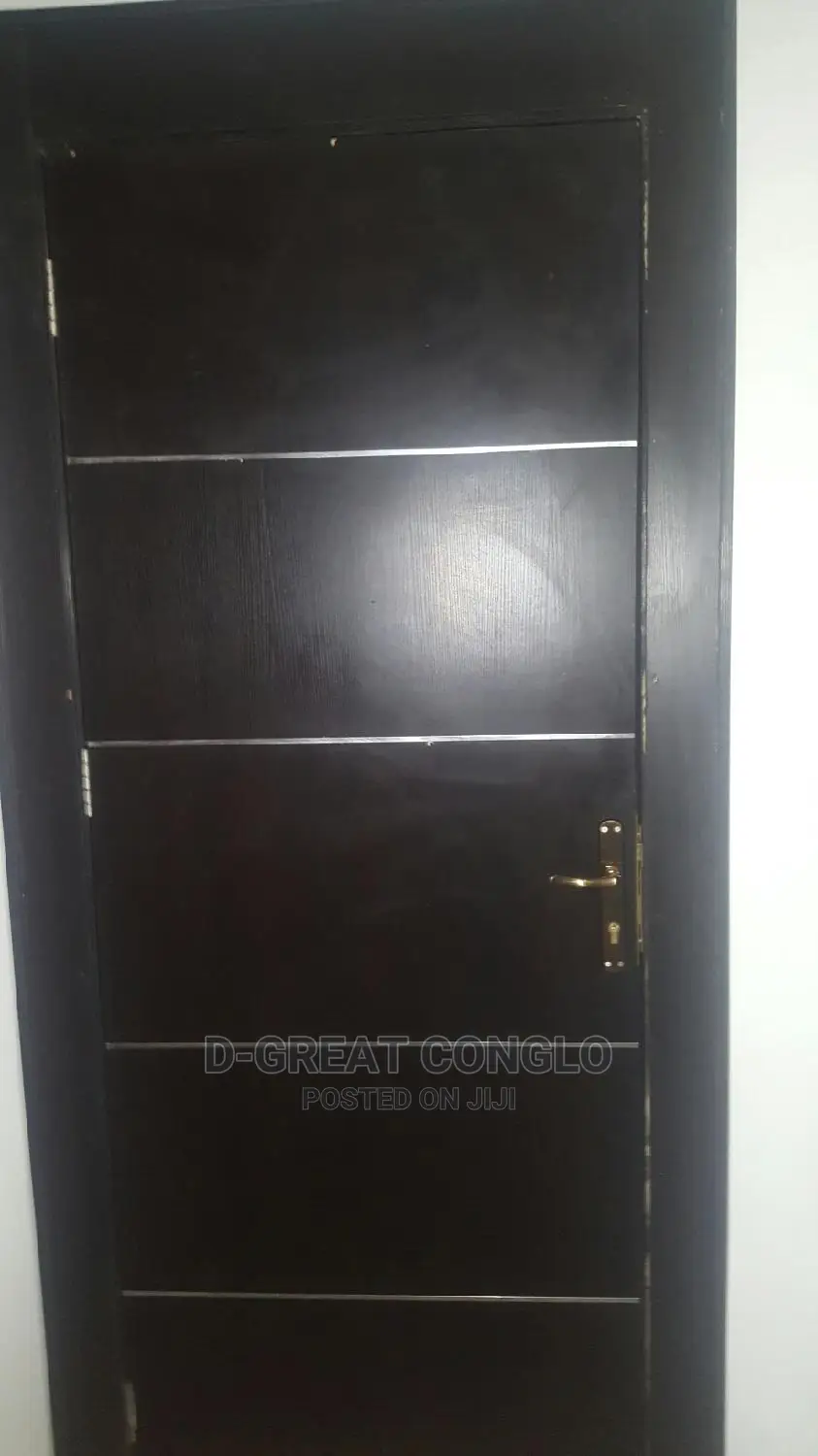 6bdrm Duplex in Gra Asaba, Oshimili South for sale