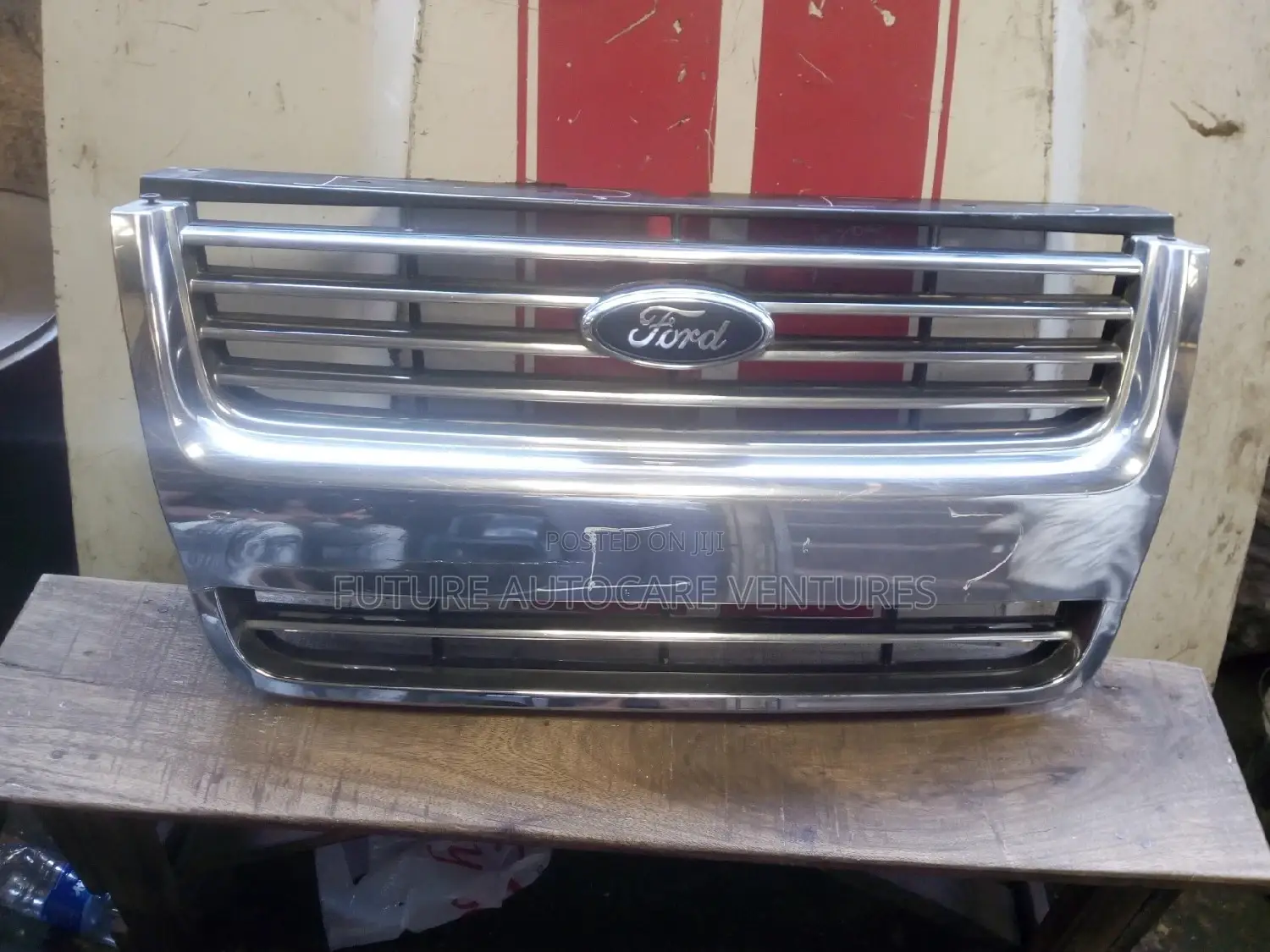 2008 Ford Explorer Front Grill