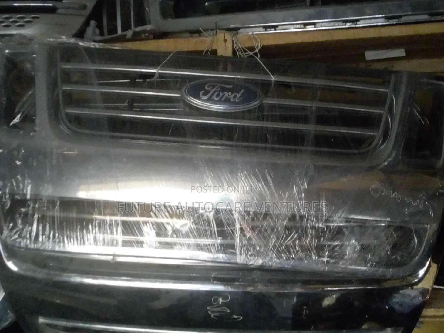 2008 Ford Explorer Front Grill