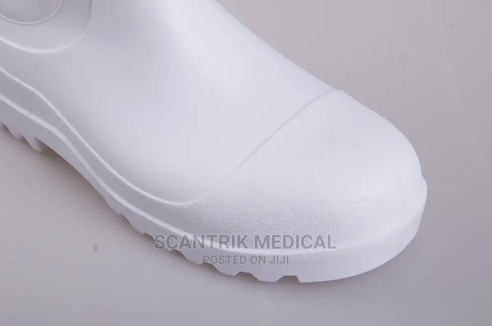 White Colour Safety Pvc Gum Boot