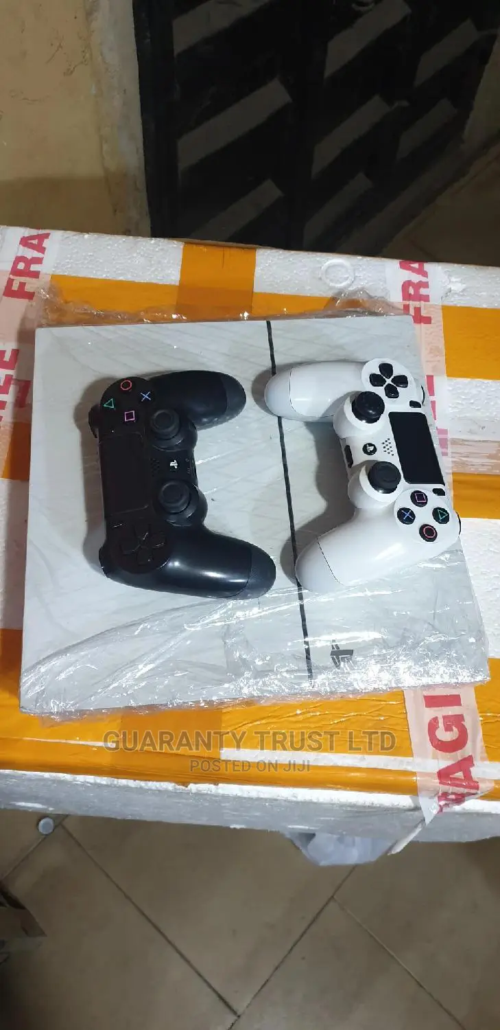 Ps4 2 Gamepads 12 Latest Games