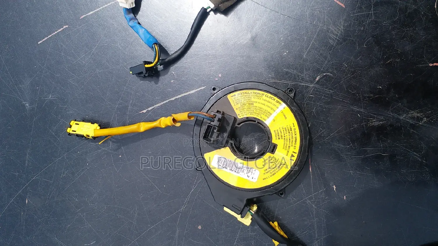 Airbag Control for Sedona 05