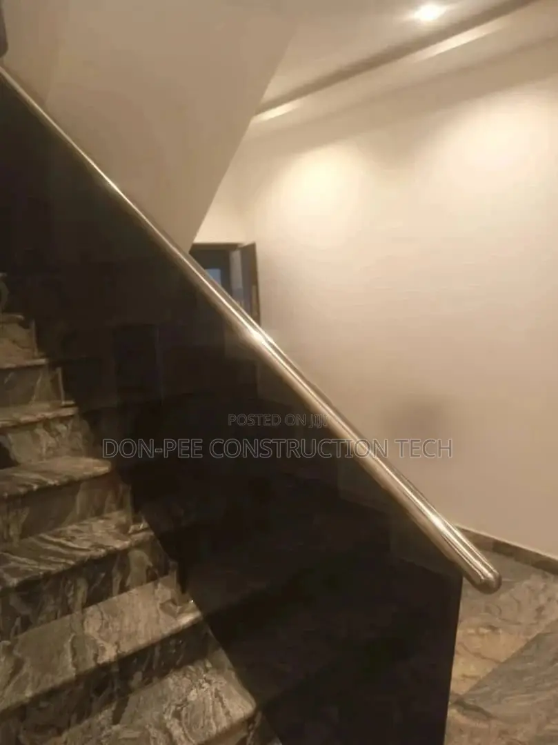 Frameless Glass Handrail