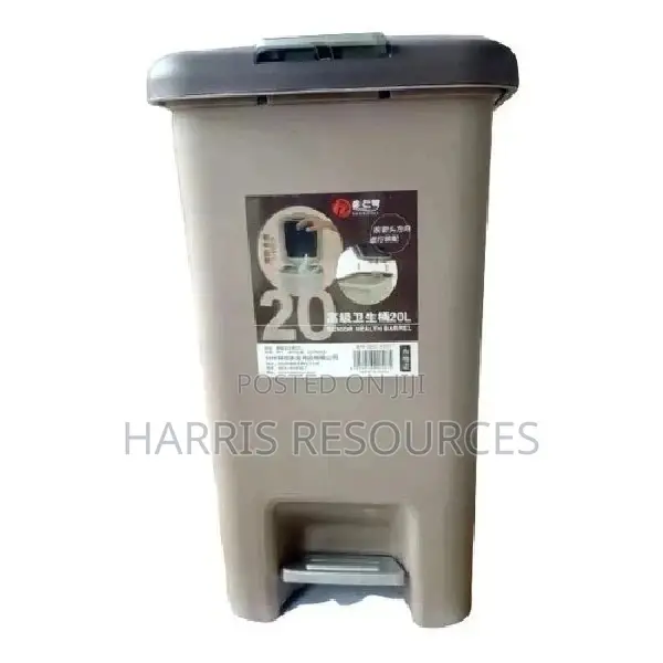 20 Litres Plastic Pedal Bins Living Room Kitchen Trash Can