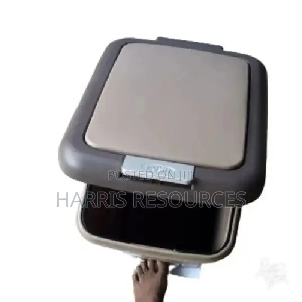 20 Litres Plastic Pedal Bins Living Room Kitchen Trash Can