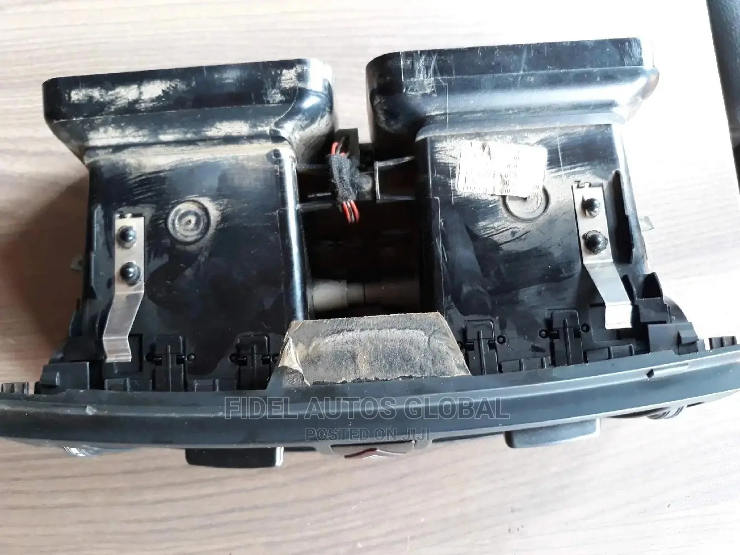 Mercedes-Benz Center Vent