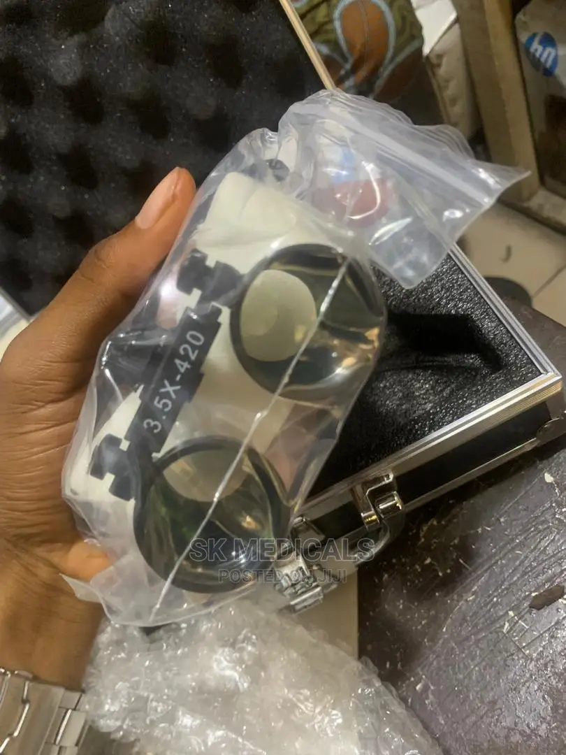 Surgical or Dental Loupes or Head Light