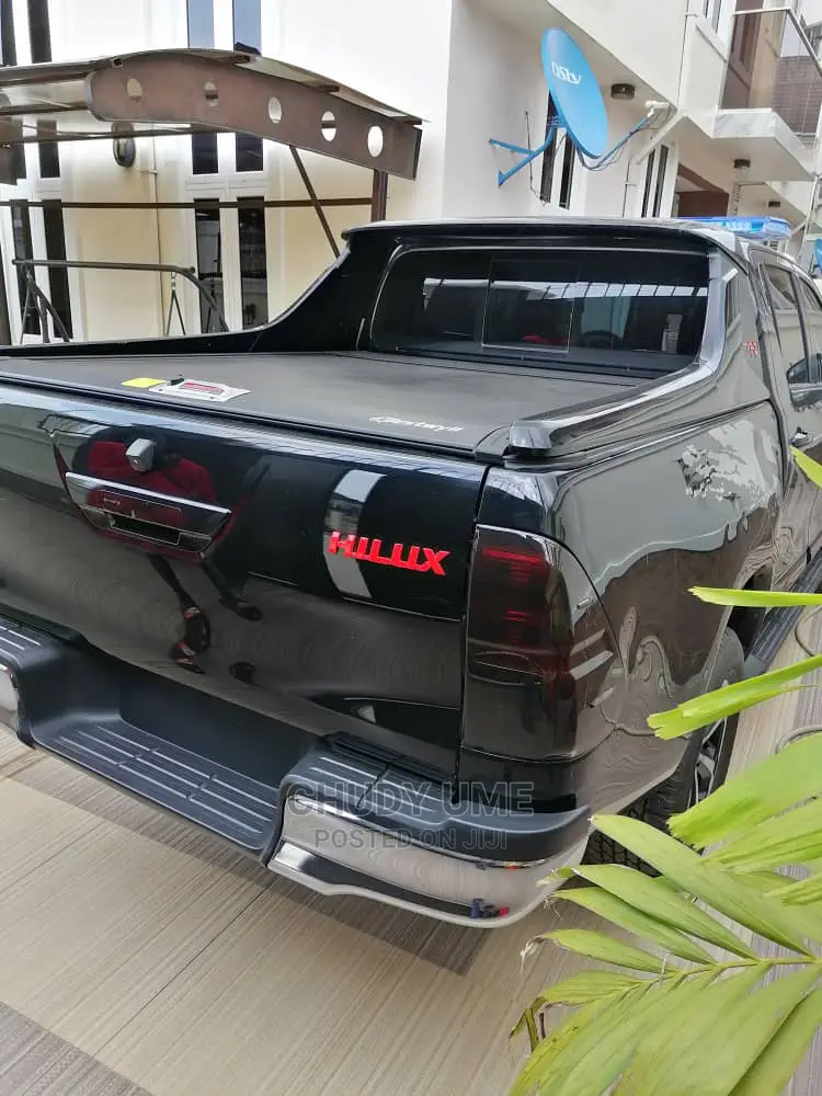 Rolling Booth Cover Hilux,F150,Tacoma,Tundra