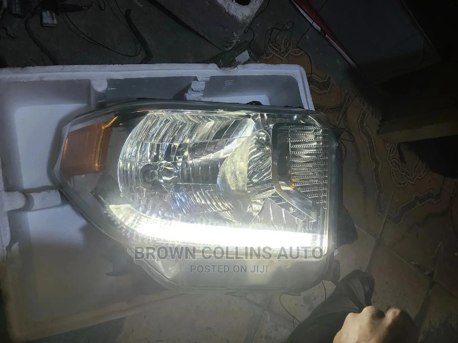 2018 Toyota Tundra LED Headlamps