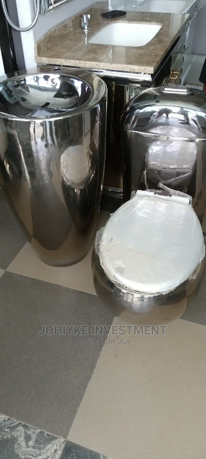 High Quality Italian Made Stanlees Toilet Seat