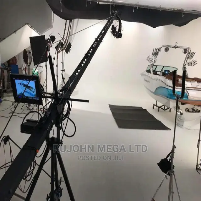 20 Feet Camera Crane for Filmmaking and Broadcasting