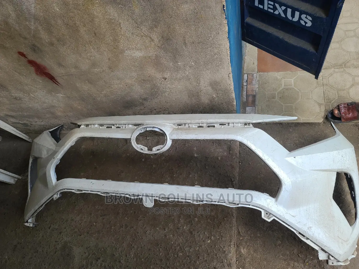 Bumper RAV4 2021