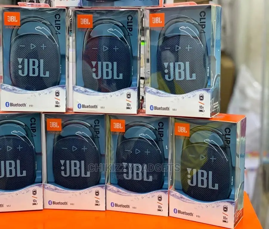 JBL Clip 4