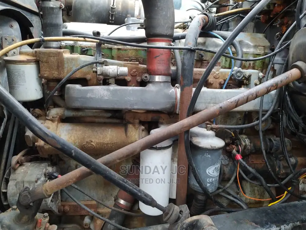 Tokunbo 24valves R Model Mack Ten Tyres Head Truck Double Fr