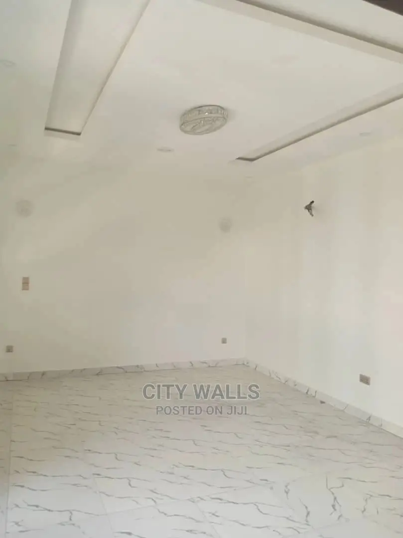 4bdrm Townhouse / Terrace in Spring Garden Estate, Chevron for rent
