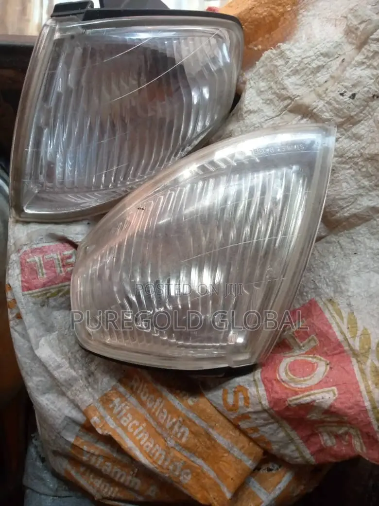 Side Pointer for Mazda 323 F