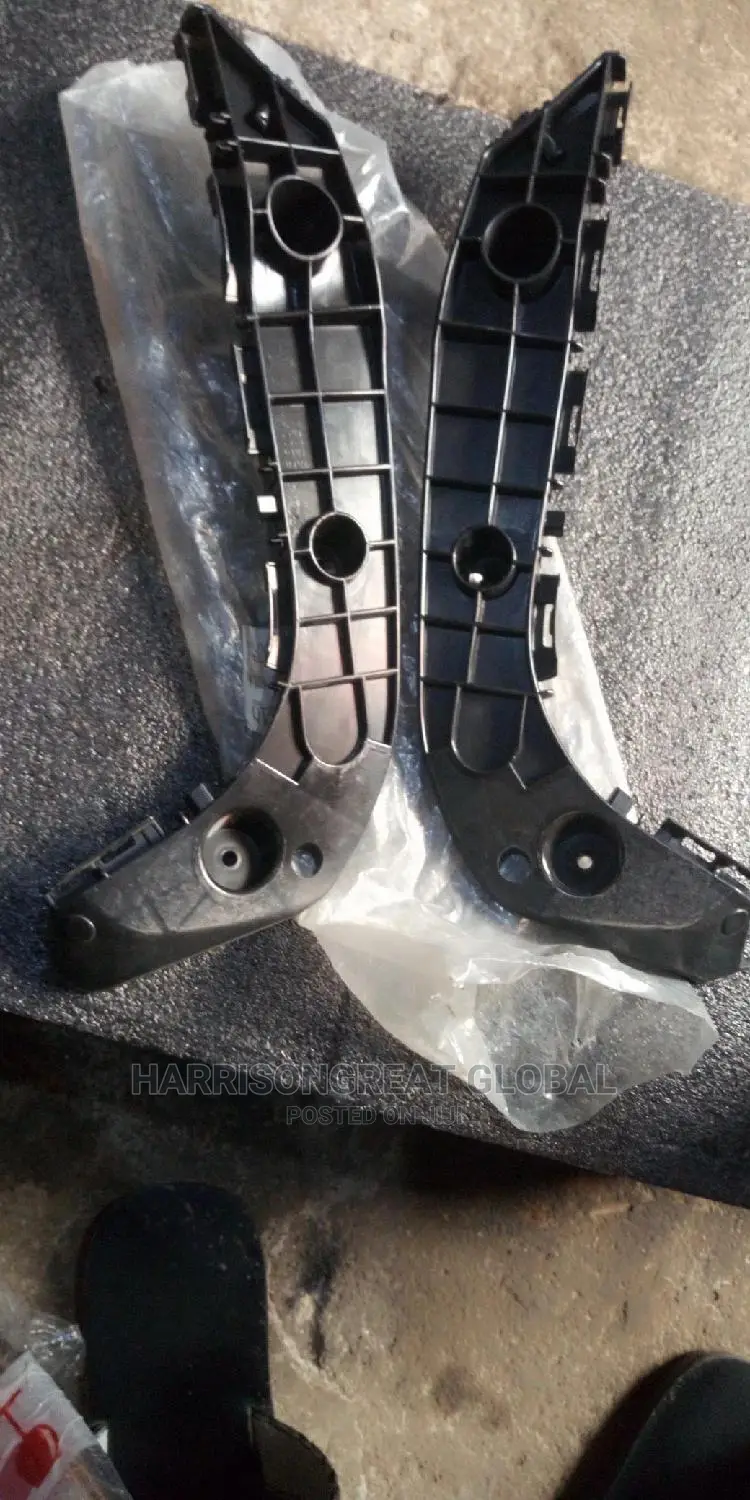 Front Bumper (Clip) Hanger for 4runner Limited 2020 Model