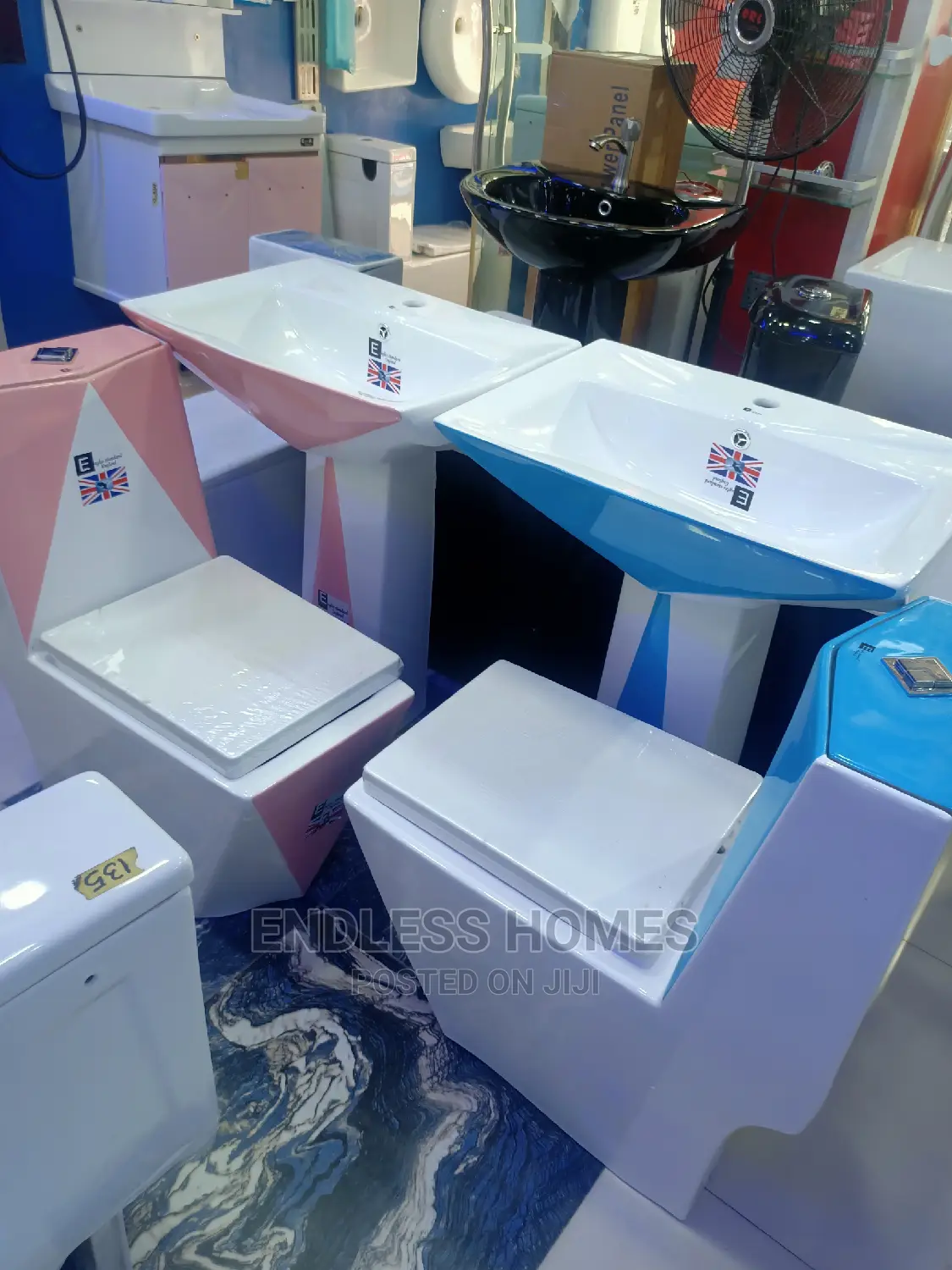 High Quality Executive Square Shape Water Closet