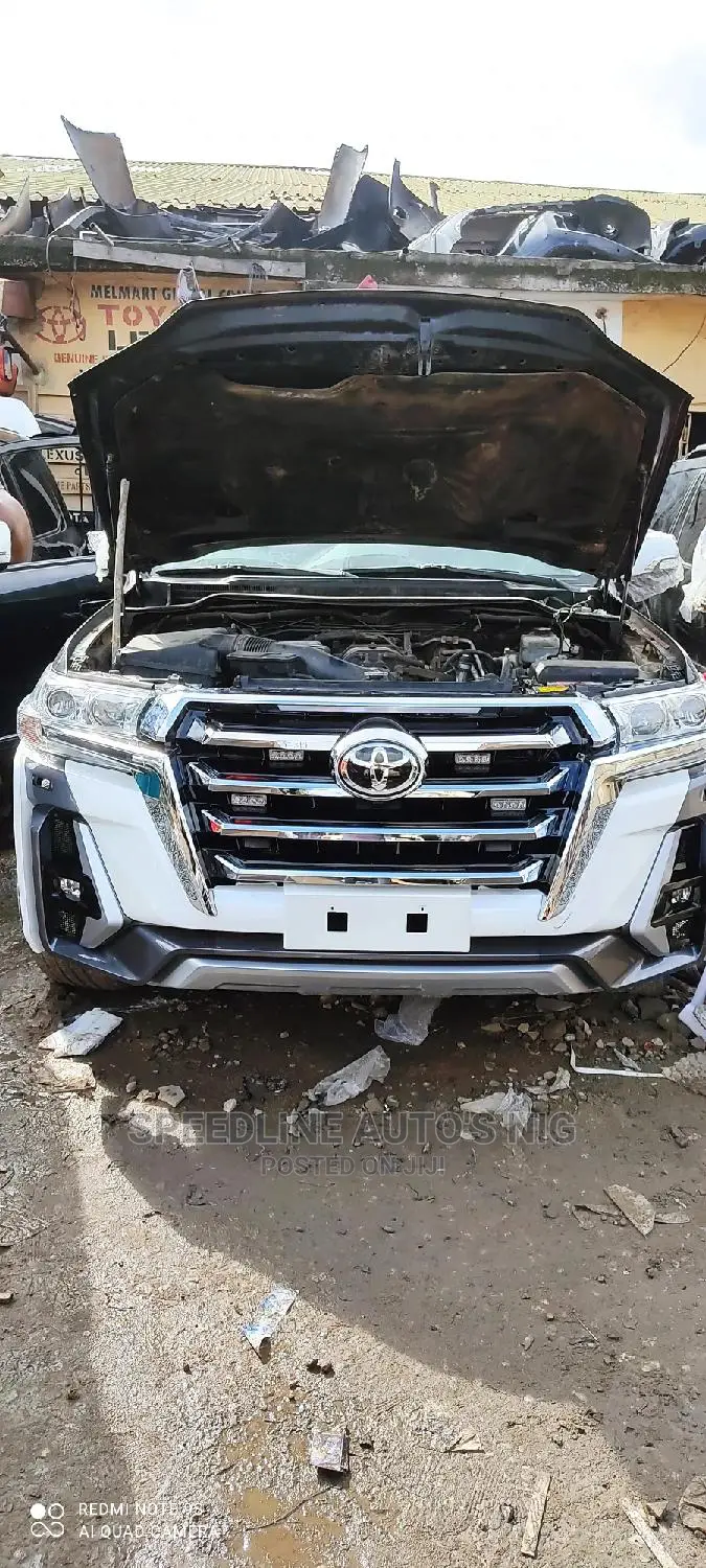Upgrade Kit Toyota Land Cruiser 2010/013 to 2021 Model